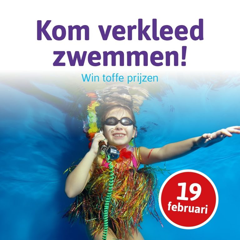 Met carnaval verkleed zwemmen in Oisterwijk