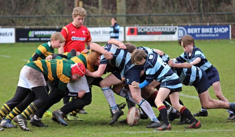 Genoeg te genieten bij rugby van de Oysters op de Scheibaan in Oisterwijk