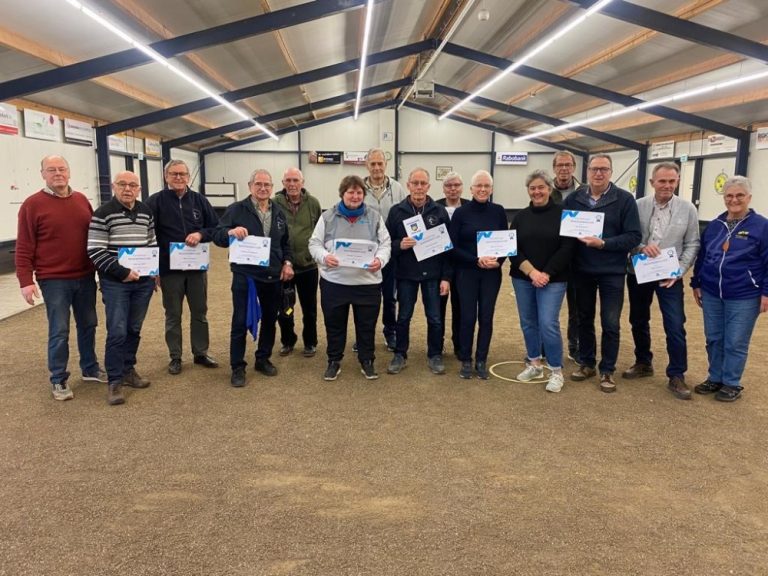 Geslaagden cursus Petanque bij PCO Oisterwijk